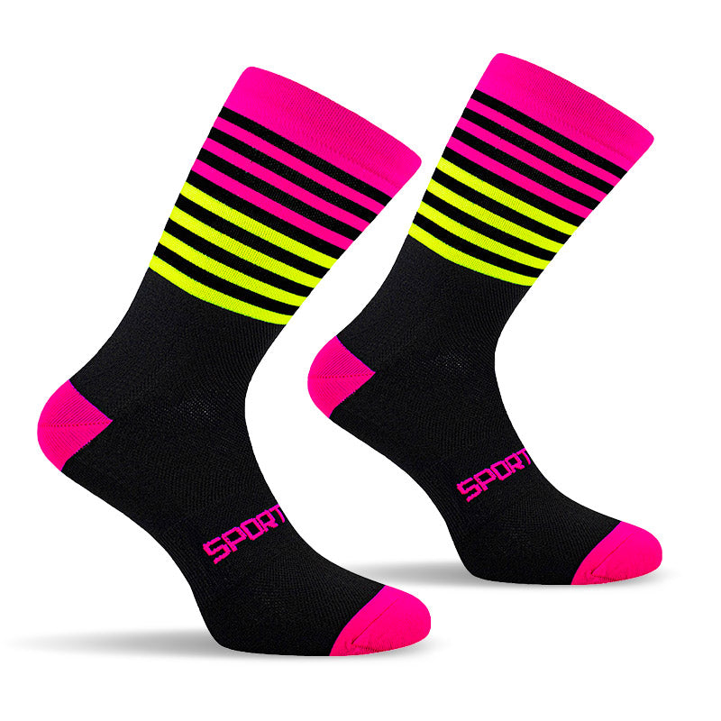 meia de compressão feminina listrada com cores neon e design gráfico